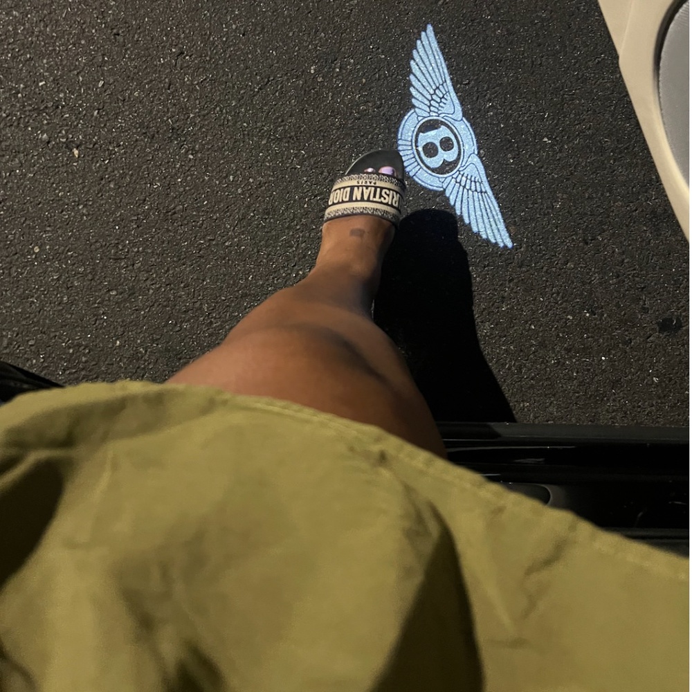 Meet your Posher, Love